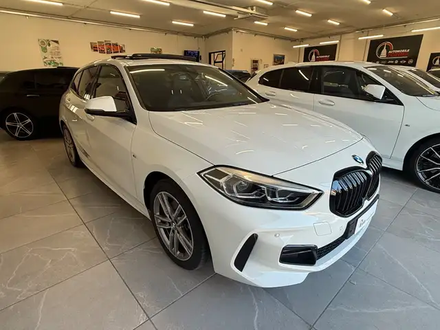 BMW 1 Series view 3