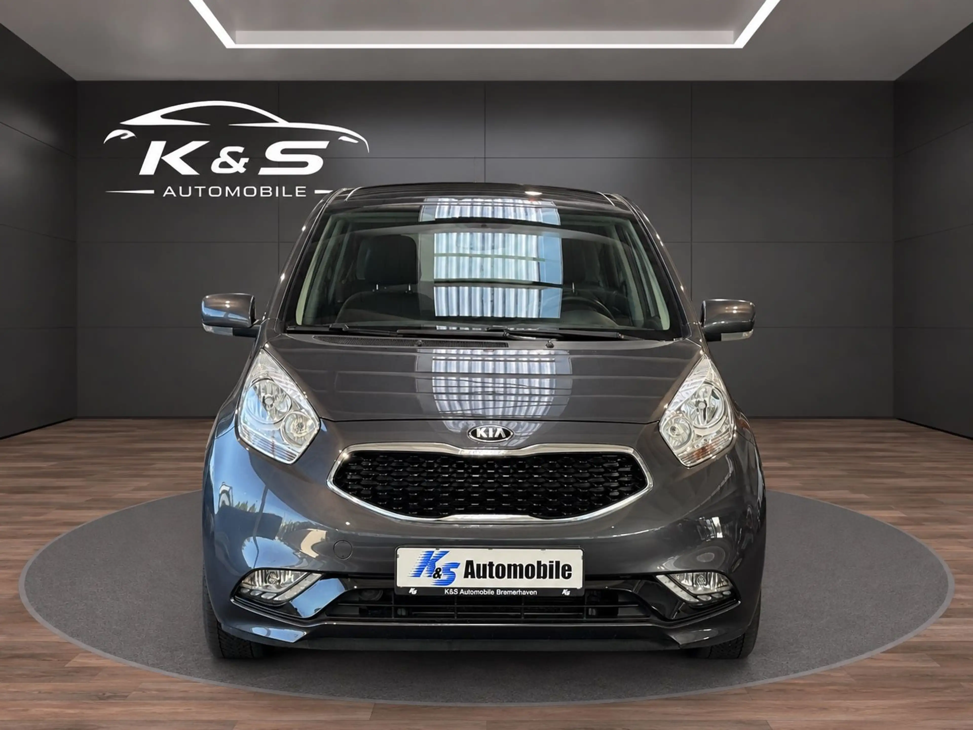 Kia Venga Platinum 125PS*SZH&LHZ*KAM*NAVI*TEMPO*PANO — photo 2