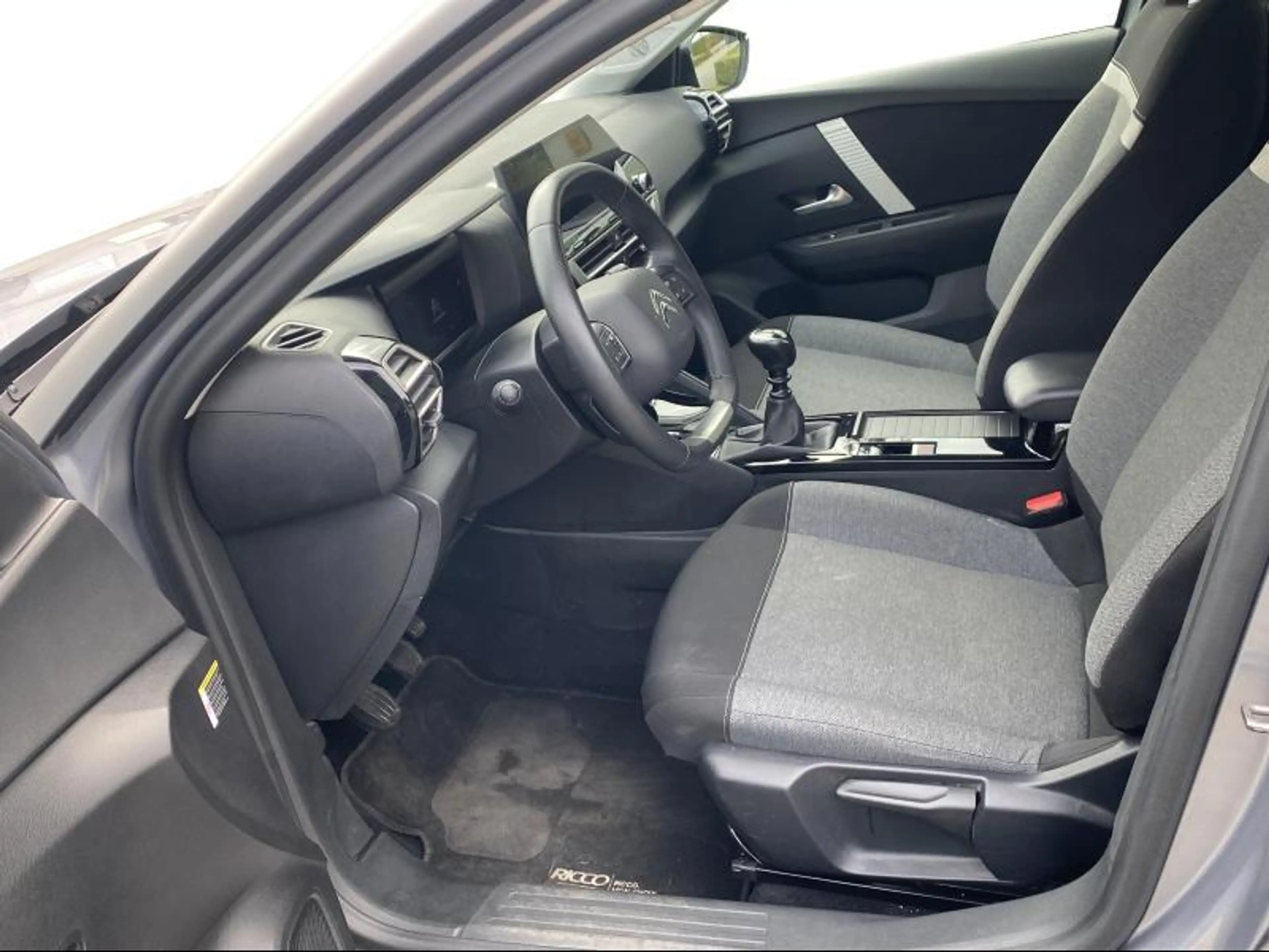 Citroen C4 1.2 PT 100 MAN6 Feel — photo 8