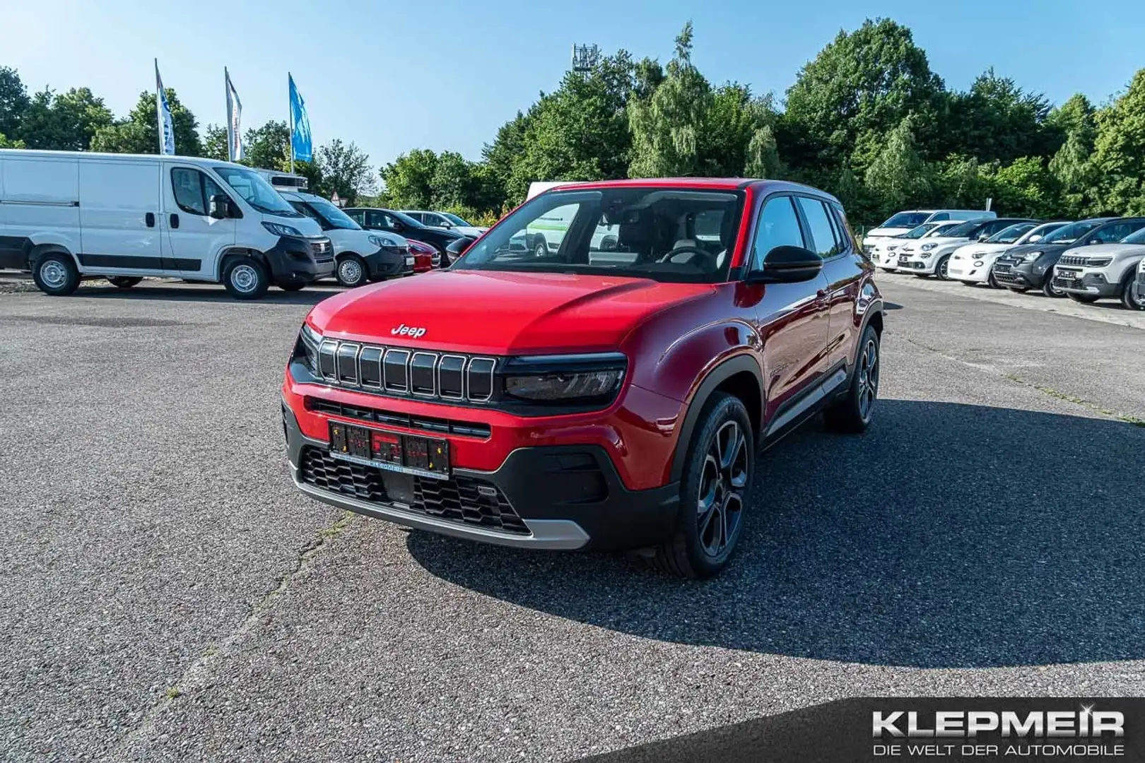 Jeep Avenger Altitude 1.2 GSE T3 100 PS Rood - 1