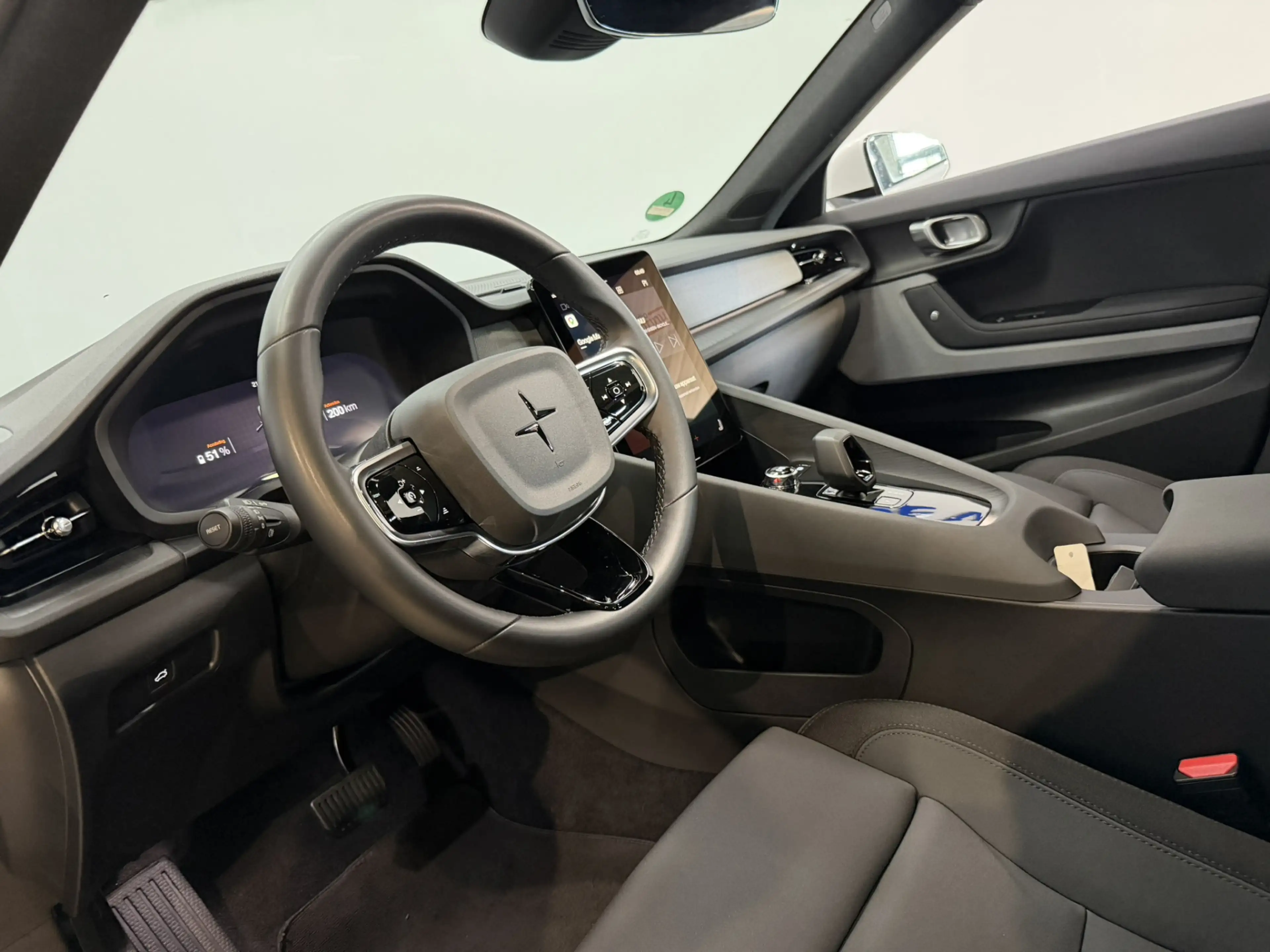 Polestar 2 Long Range Dual Motor 78 kWh 408 PK SOH 94% | Pano — photo 13