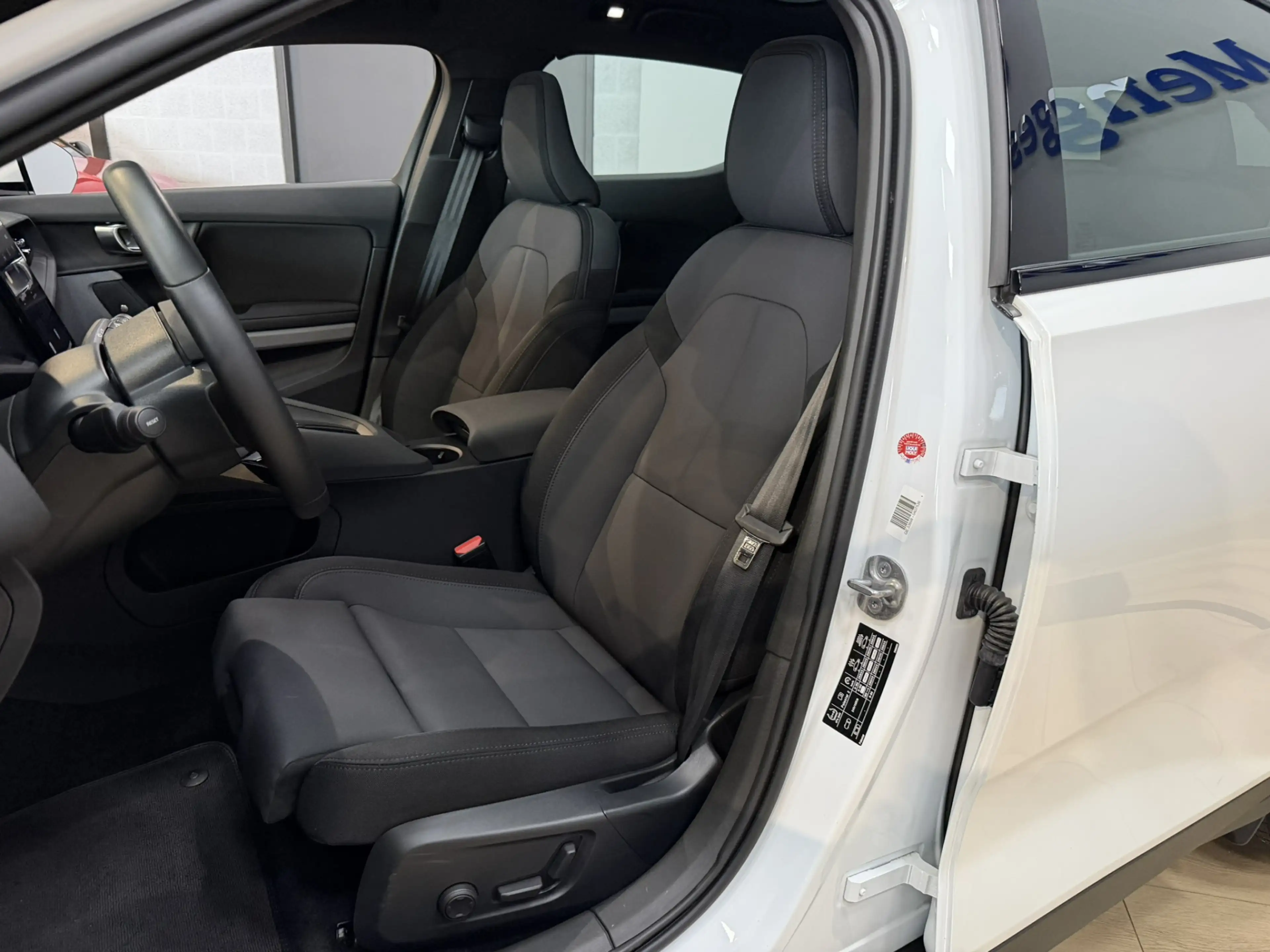 Polestar 2 Long Range Dual Motor 78 kWh 408 PK SOH 94% | Pano — photo 14