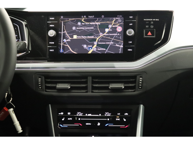 Volkswagen Taigo 1.0 TSI Life DSG #NAVI #LED #AHK — photo 15