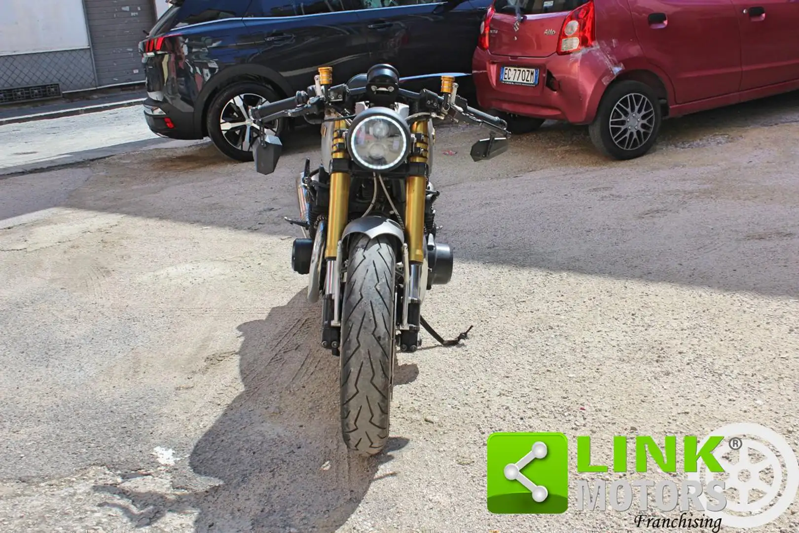 Suzuki GS 550 CAFE RACER Gris - 2