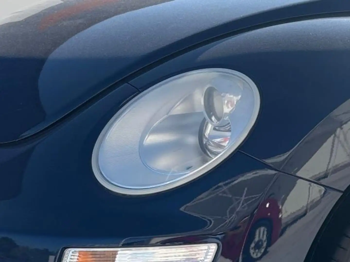 Volkswagen Beetle Cabrio. 1.6 Bleu - 2