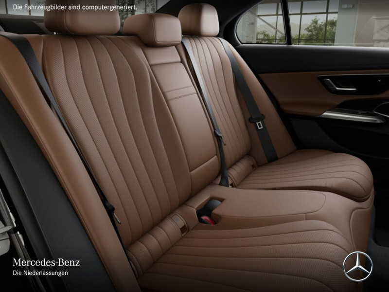Mercedes-Benz E 450 d 4M AMG Fahrass 360° Airmat Stdhzg Pano HUD — photo 12
