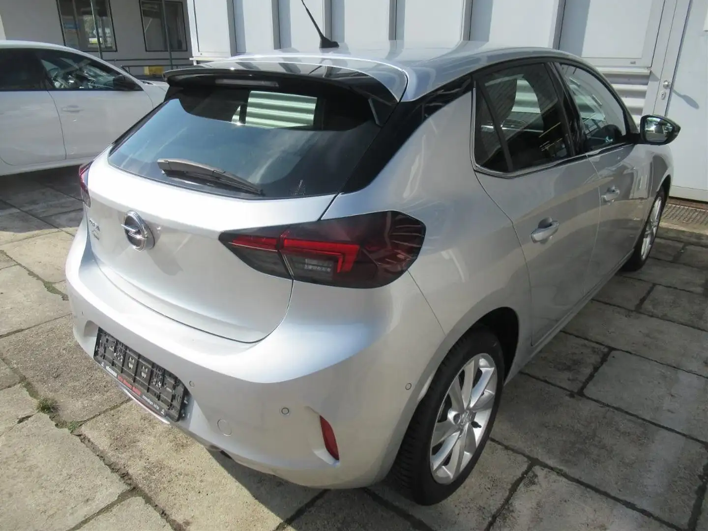 Opel Corsa F 1.2 T[Euro6d] S/S 5-T Elegance Silber - 2