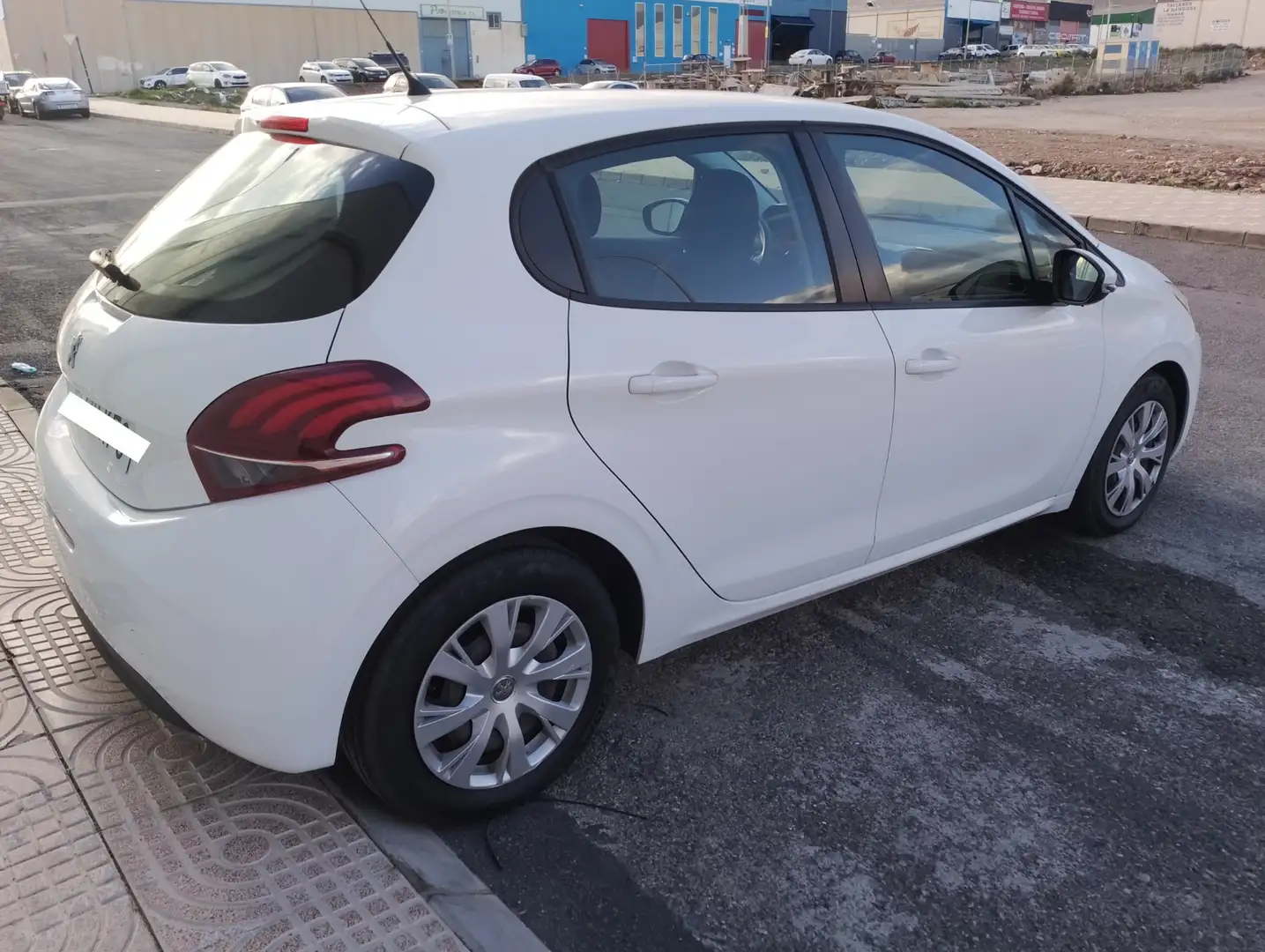 Peugeot 208 1.6BlueHDi Like 75 - 2
