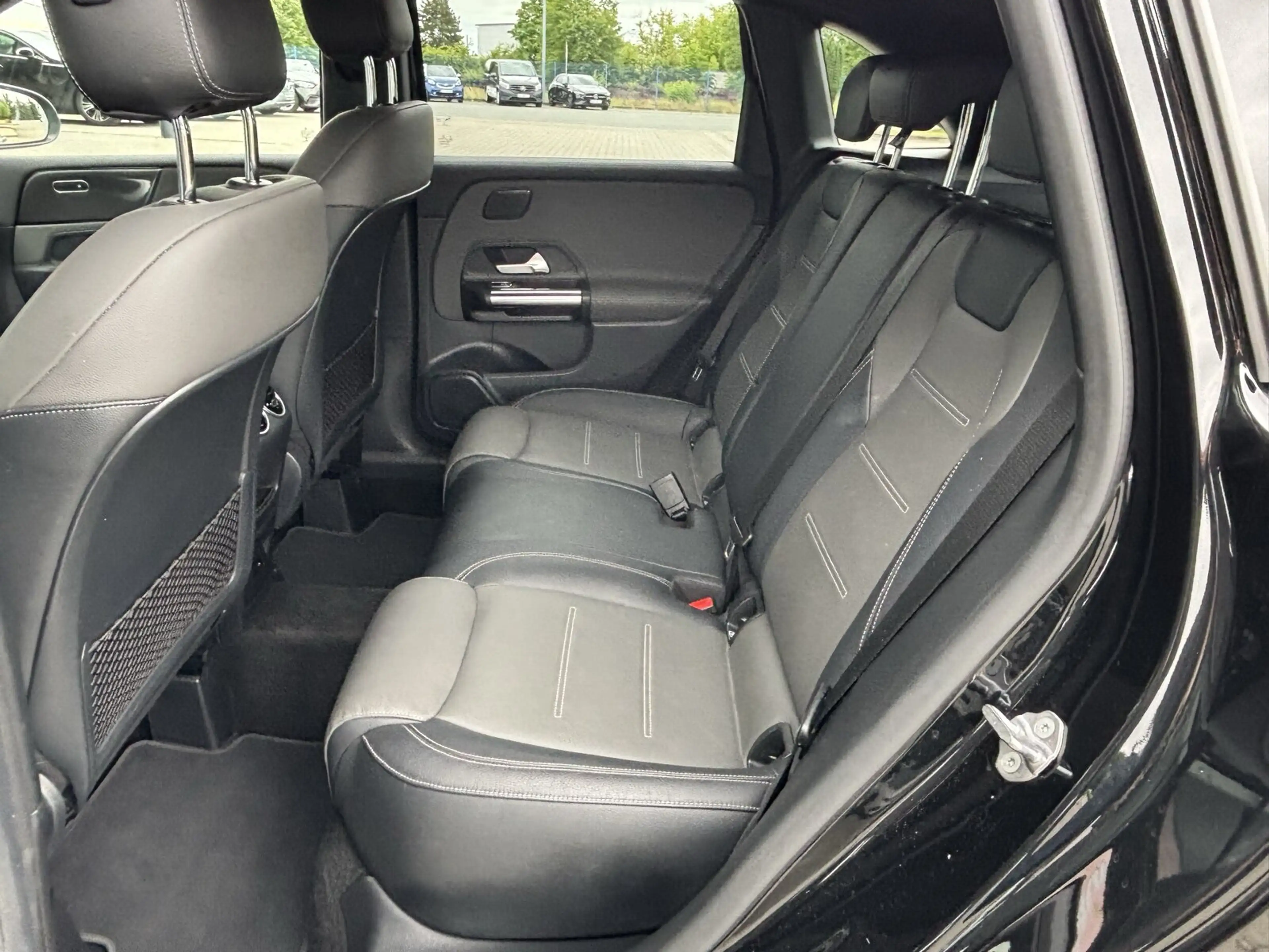 Mercedes-Benz B 220 B 220 d 4M AMG+Night+Leder+DAB+Standhzg.+CarPlay — photo 15