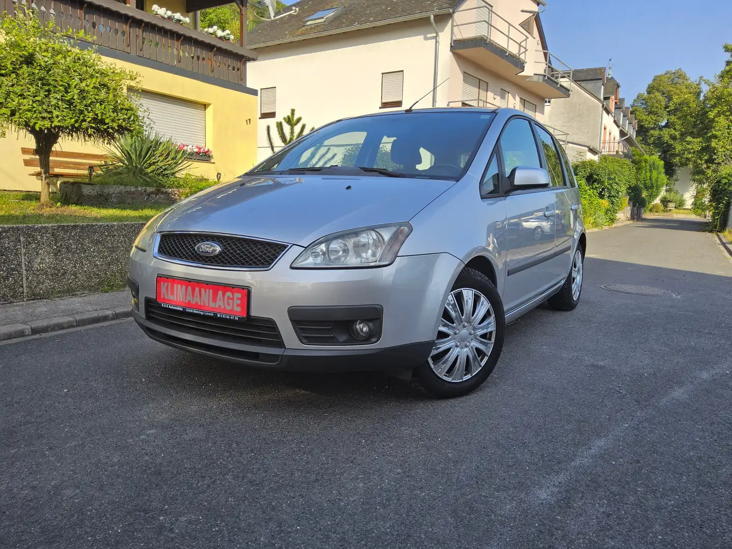 Ford Focus C-Max Fun/org. 113 TKM/2. HD./ Klima/ TÜV NEU Silber - 1