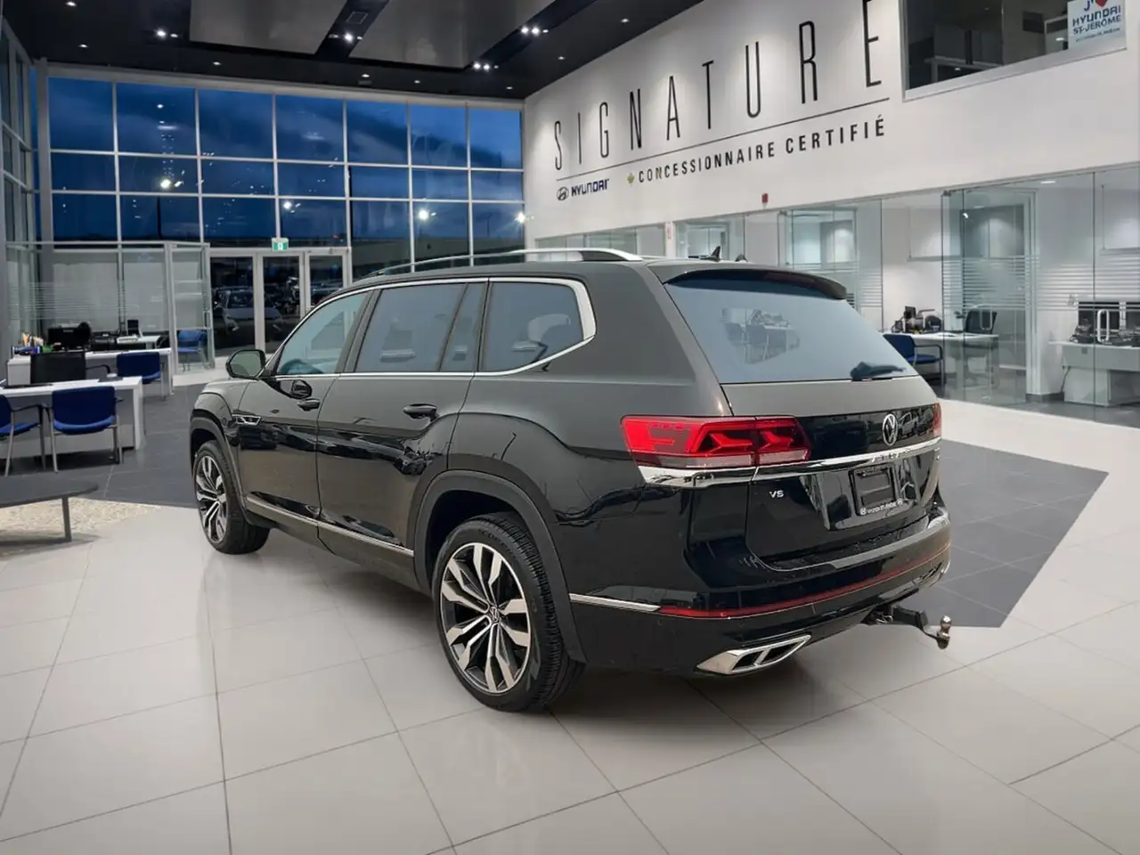 Volkswagen Atlas снимка Volkswagen Atlas