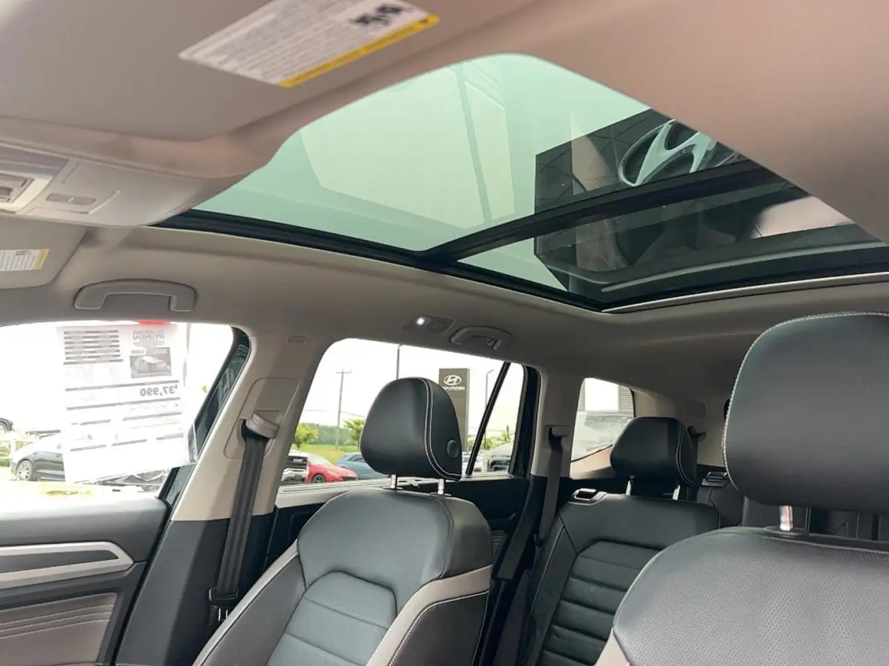 Volkswagen Atlas снимка Volkswagen Atlas