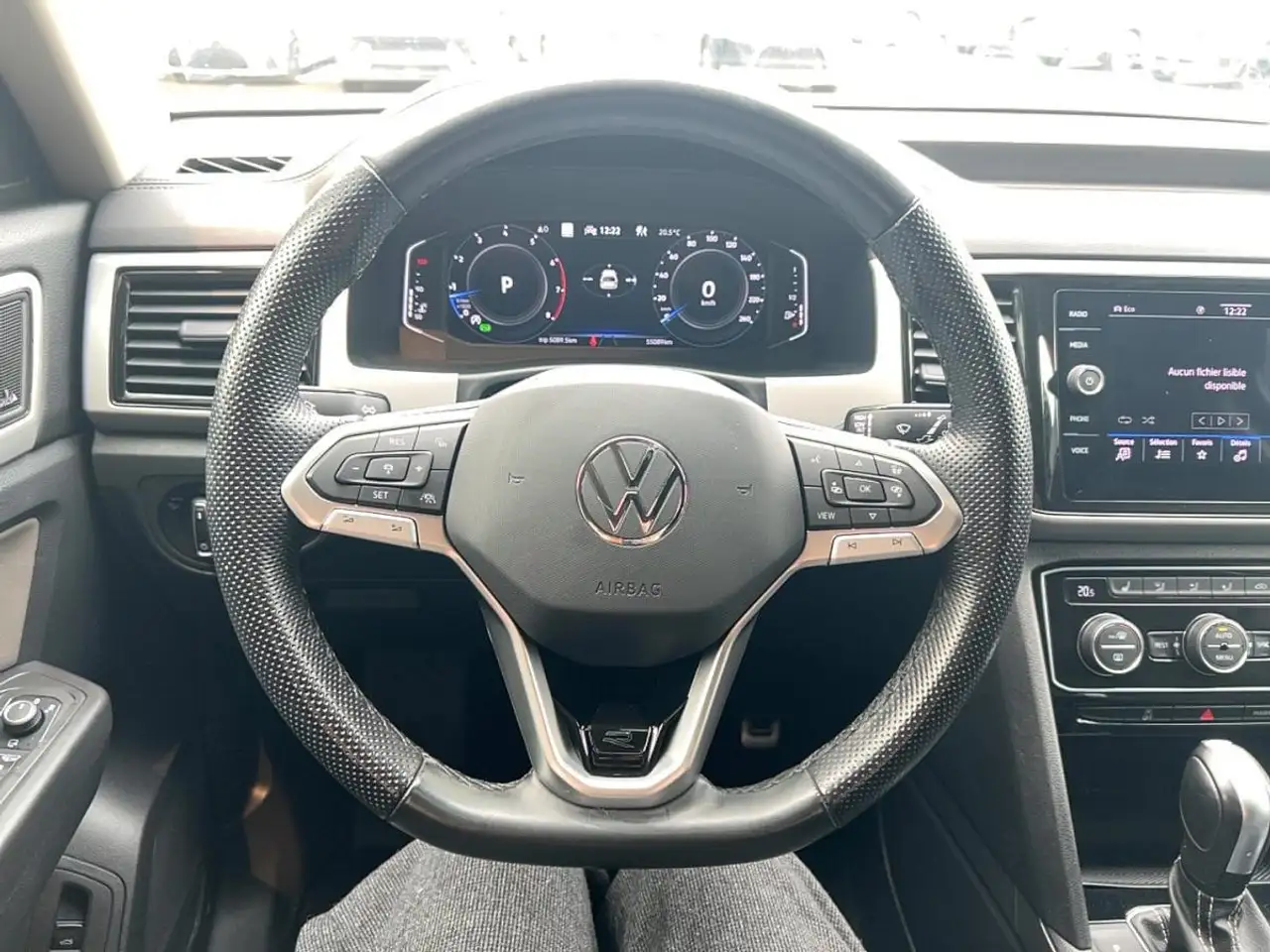 Volkswagen Atlas снимка Volkswagen Atlas