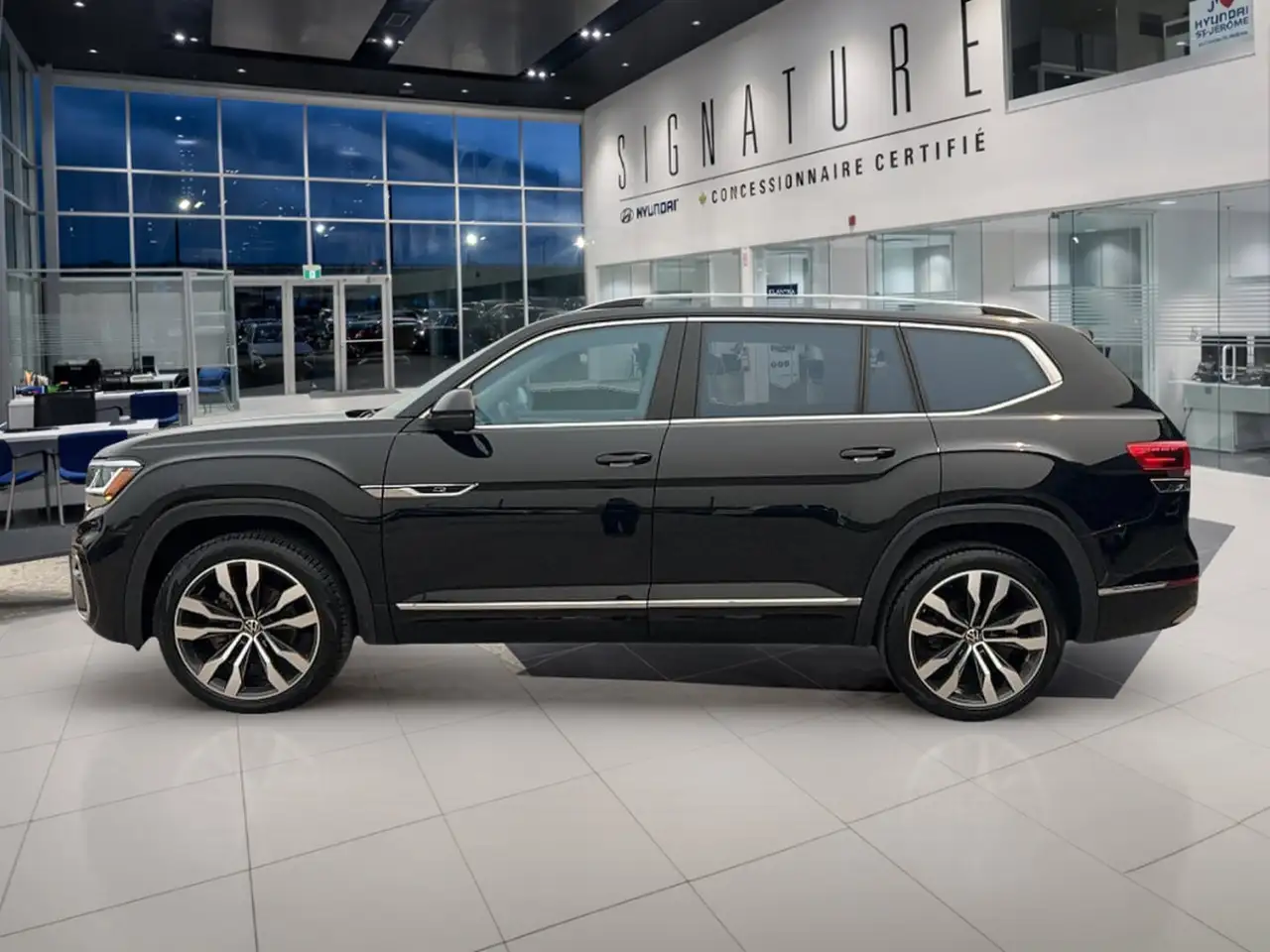 Volkswagen Atlas снимка Volkswagen Atlas