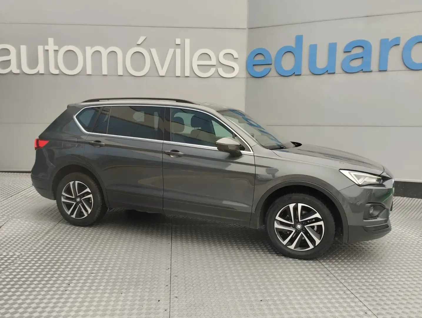 SEAT Tarraco 2.0TDI S&S Style DSG 4Drive 150 Gris - 1
