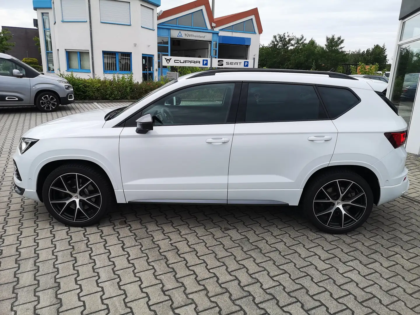 CUPRA Ateca 2.0TSI 300 PS DSG 4Drive AHK Beats Fahrassipaket Blanco - 2