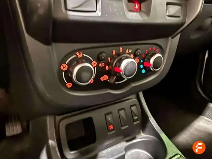 Dacia Duster 2018, foto 9