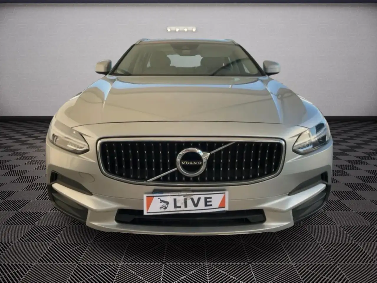 Volvo V90