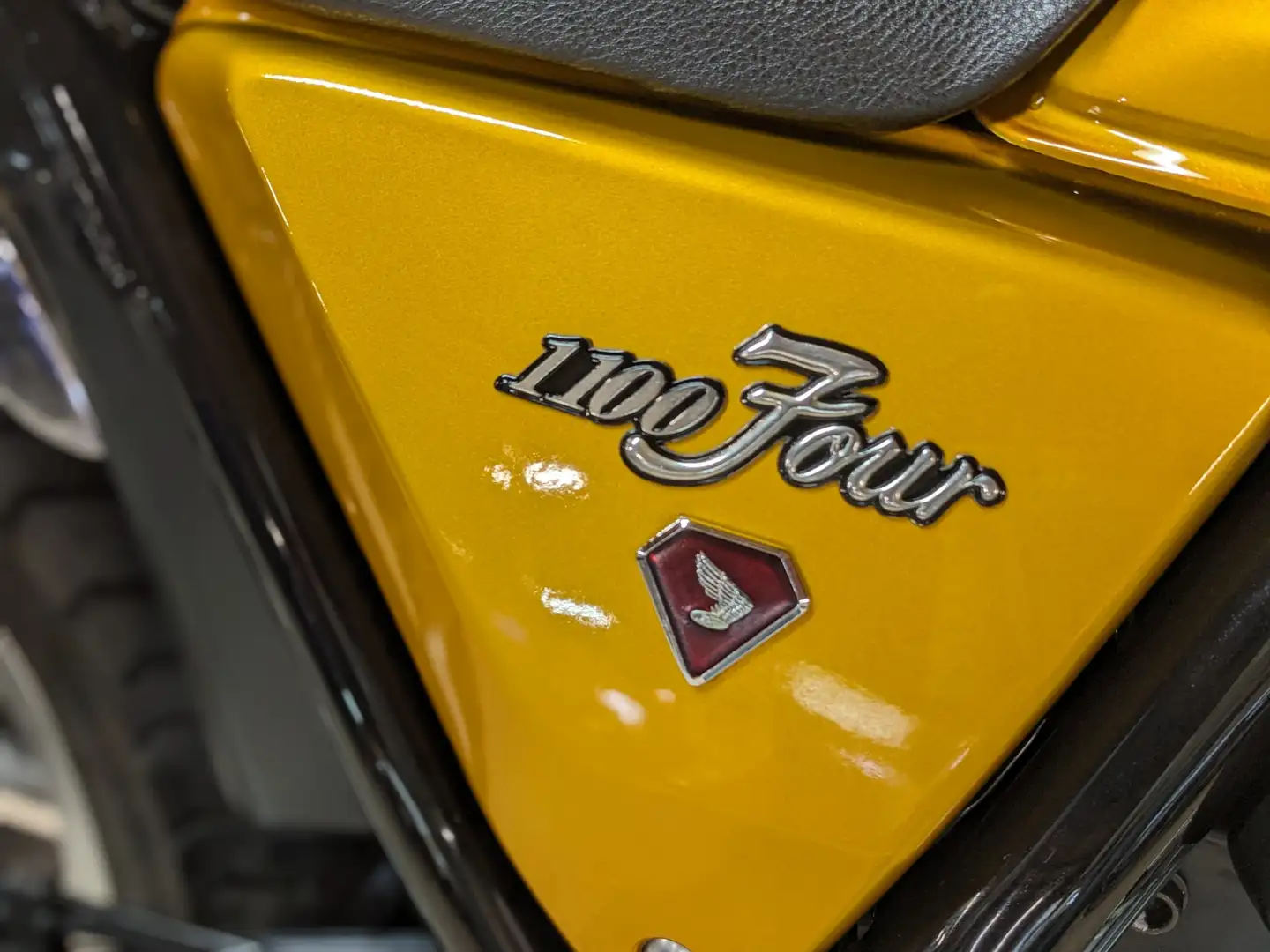Honda CB 1100 Jaune - 2