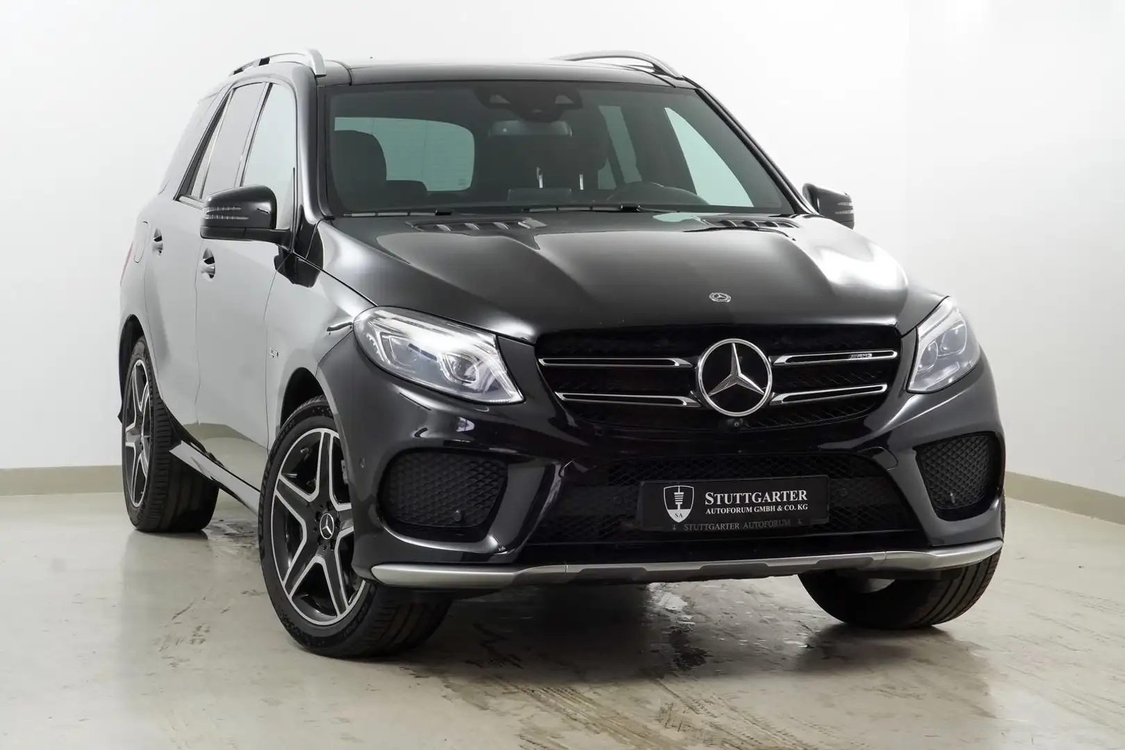 Mercedes-Benz GLE 450 GLE 43 4Matic Pano Leder 360K Distronic AHK LED Noir - 1