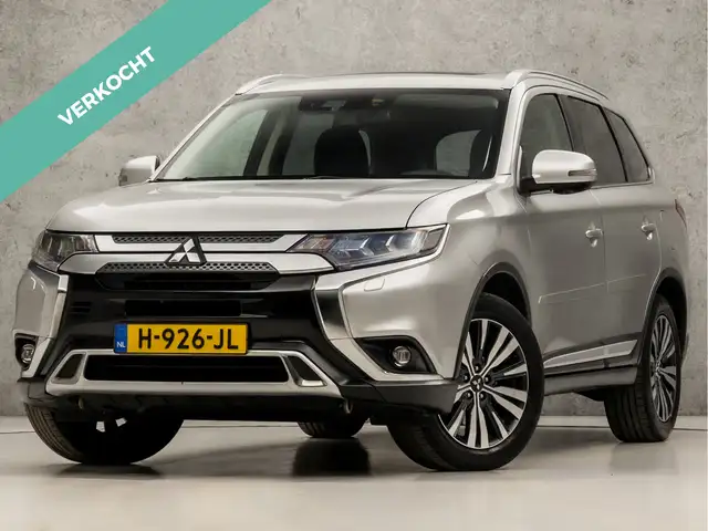 Mitsubishi Outlander 2.0 2WD Sport 7 Persoons 150Pk Automaat (SCHUIFDAK