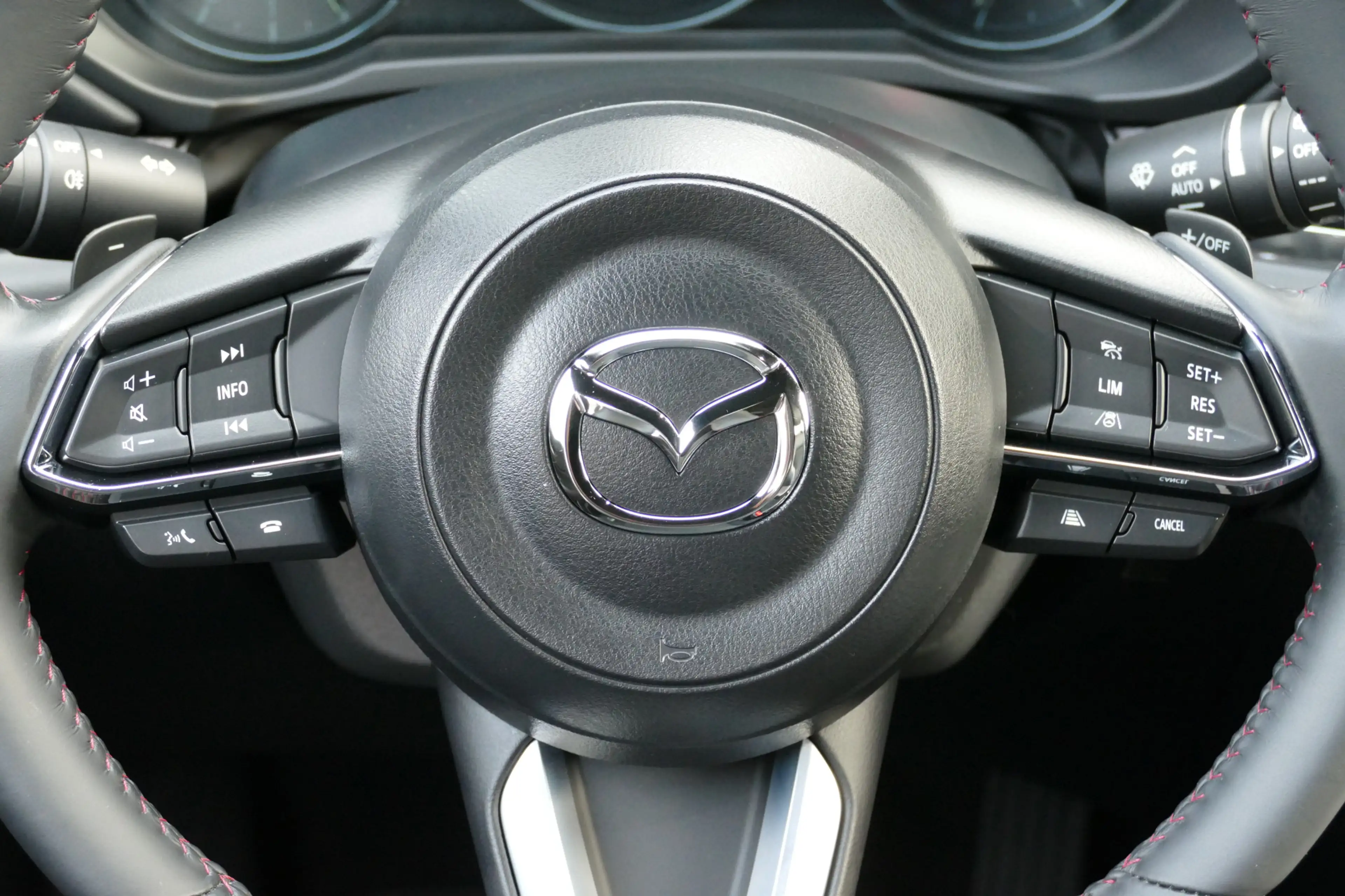 Mazda CX-5 2.0 e-SkyActiv-G M Hybrid 165 Homura. 1-Eig, 360 C — photo 15