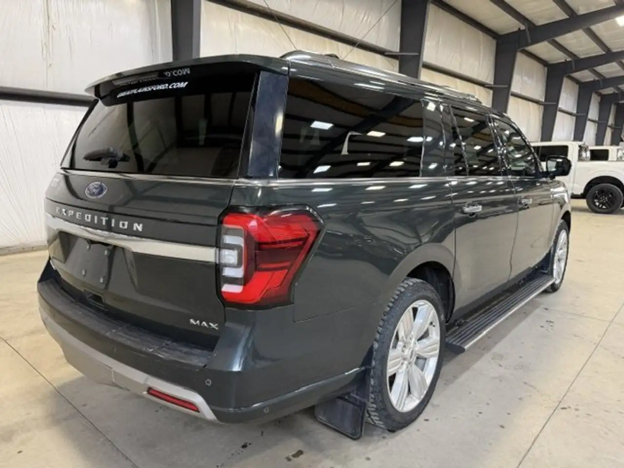 Ford Expedition снимка Ford Expedition