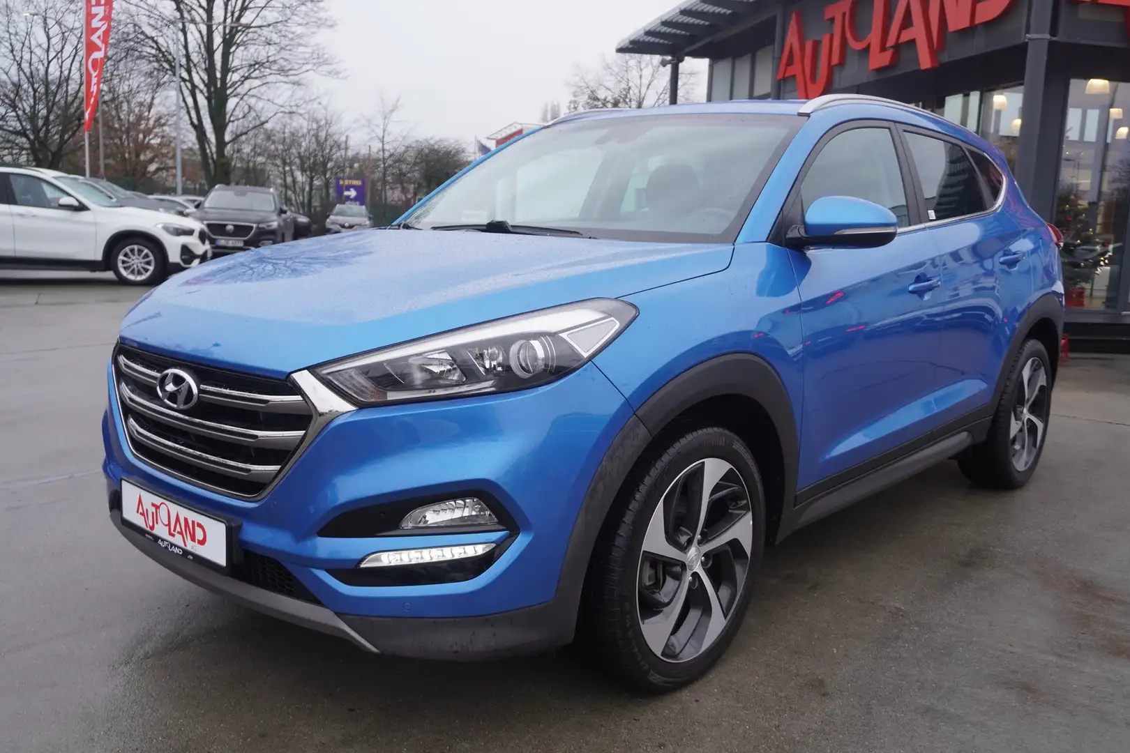 Hyundai TUCSON 1.7 T-GDI blue DCT Style Navi Kamera DAB Blau - 2