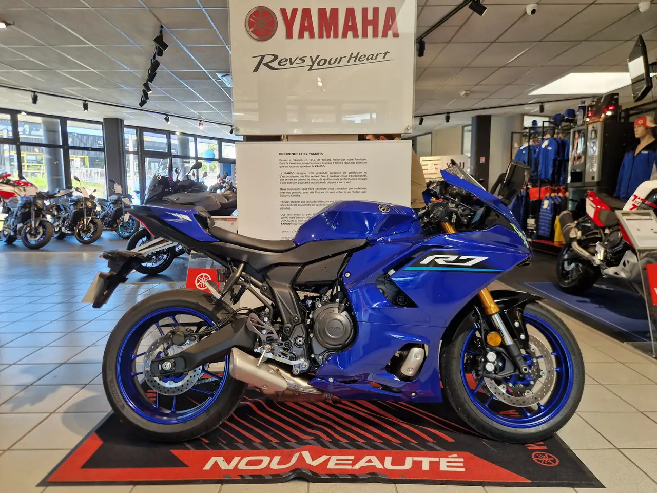 Yamaha YZF-R7