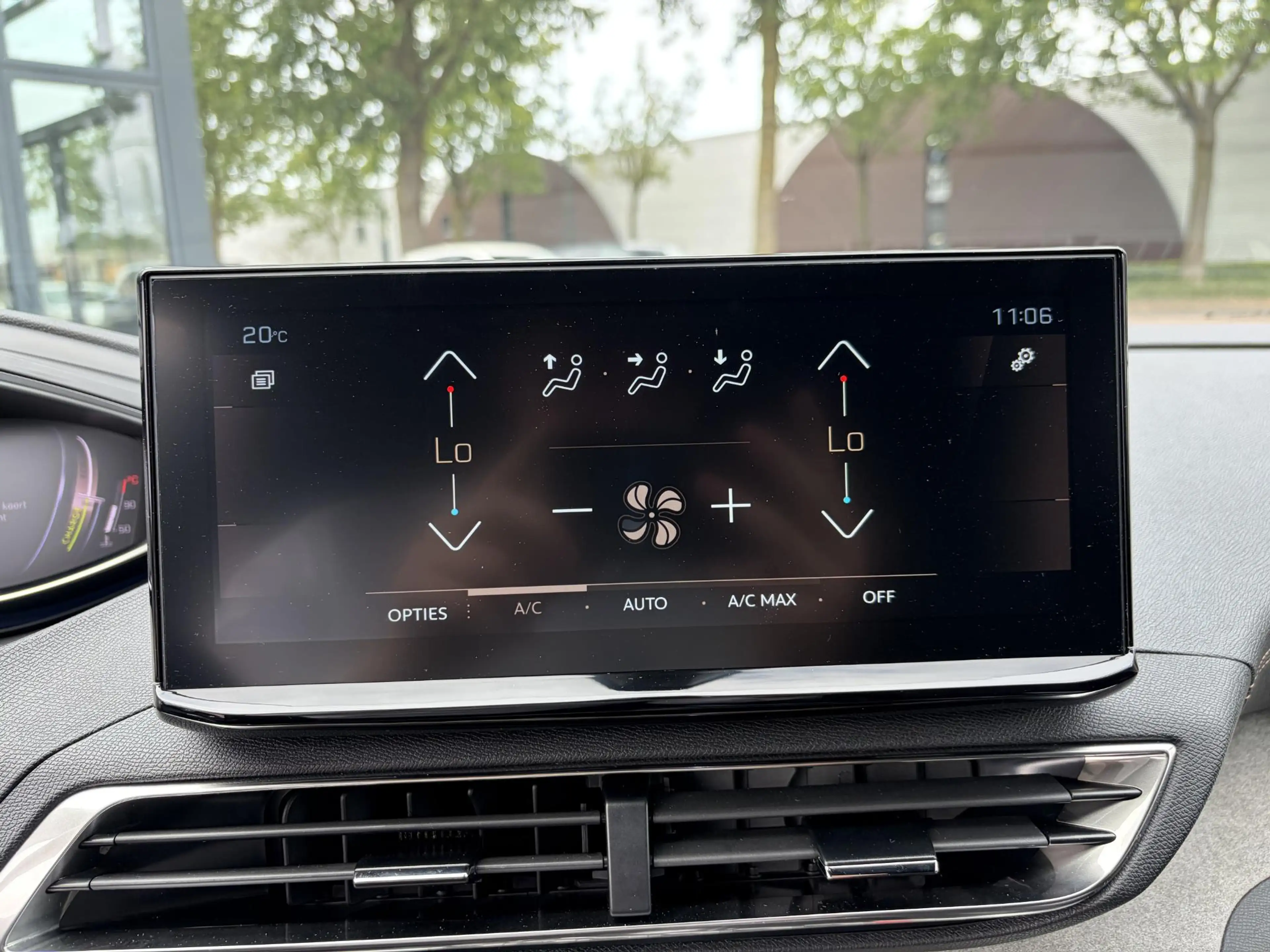 Peugeot 5008 1.2 GT HYBRID 136 7 PERSOONS| VAN:33.900,- VOOR:29 — photo 22