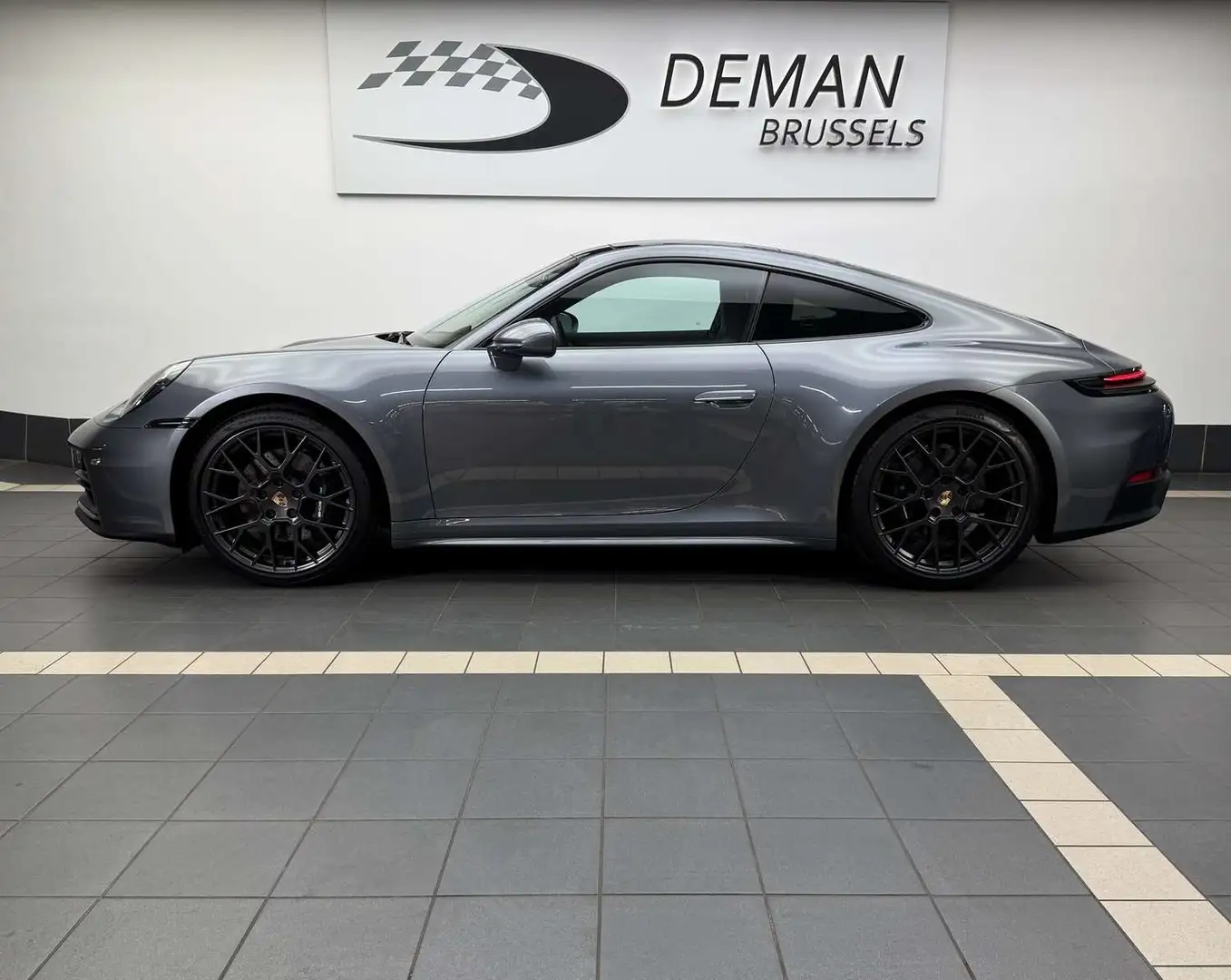 Porsche 992 992.2 Carrera * Toit ouvrant * Pack Chrono * ACC Grau - 2