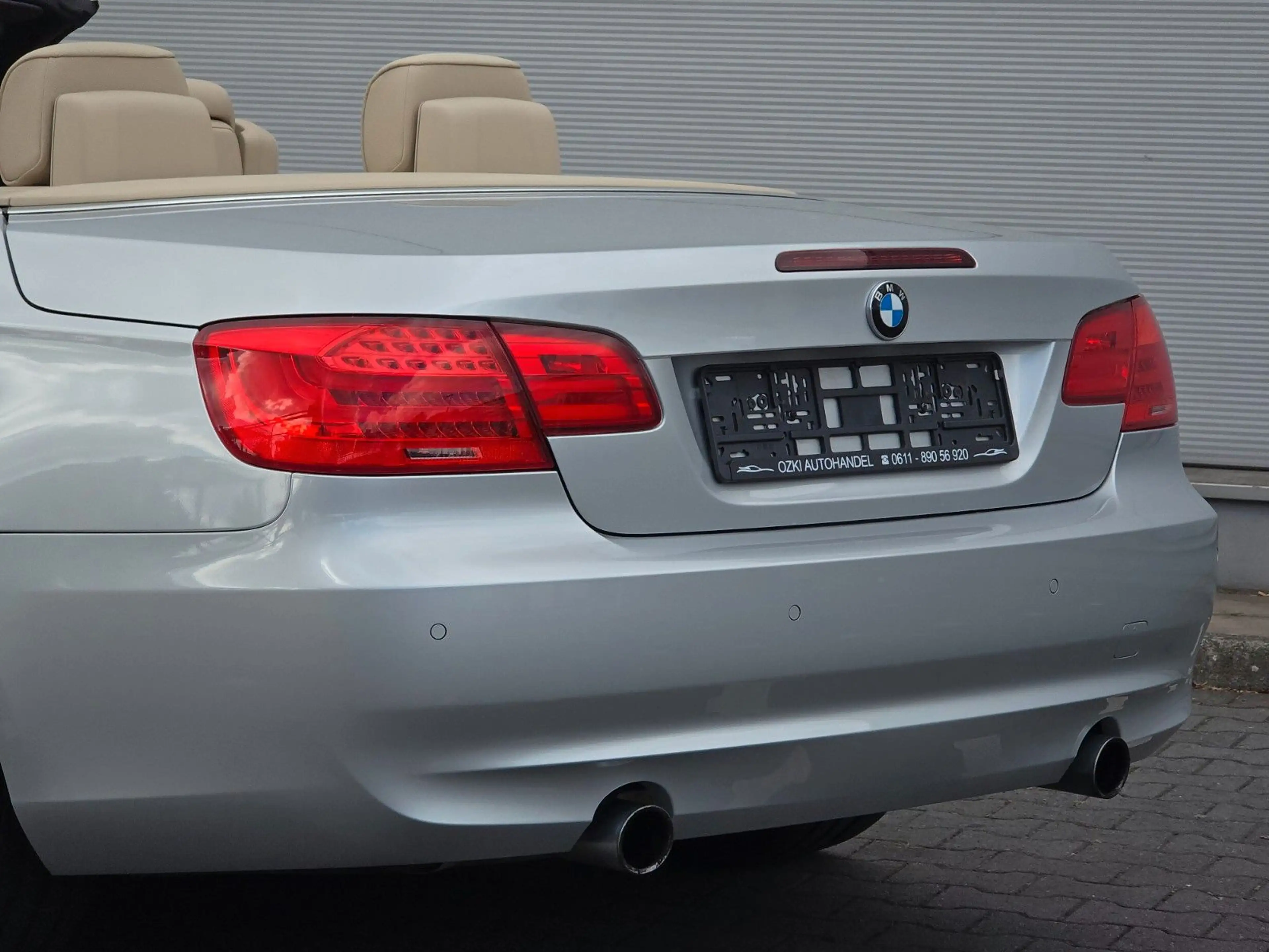 BMW 335 i Cabrio — photo 8