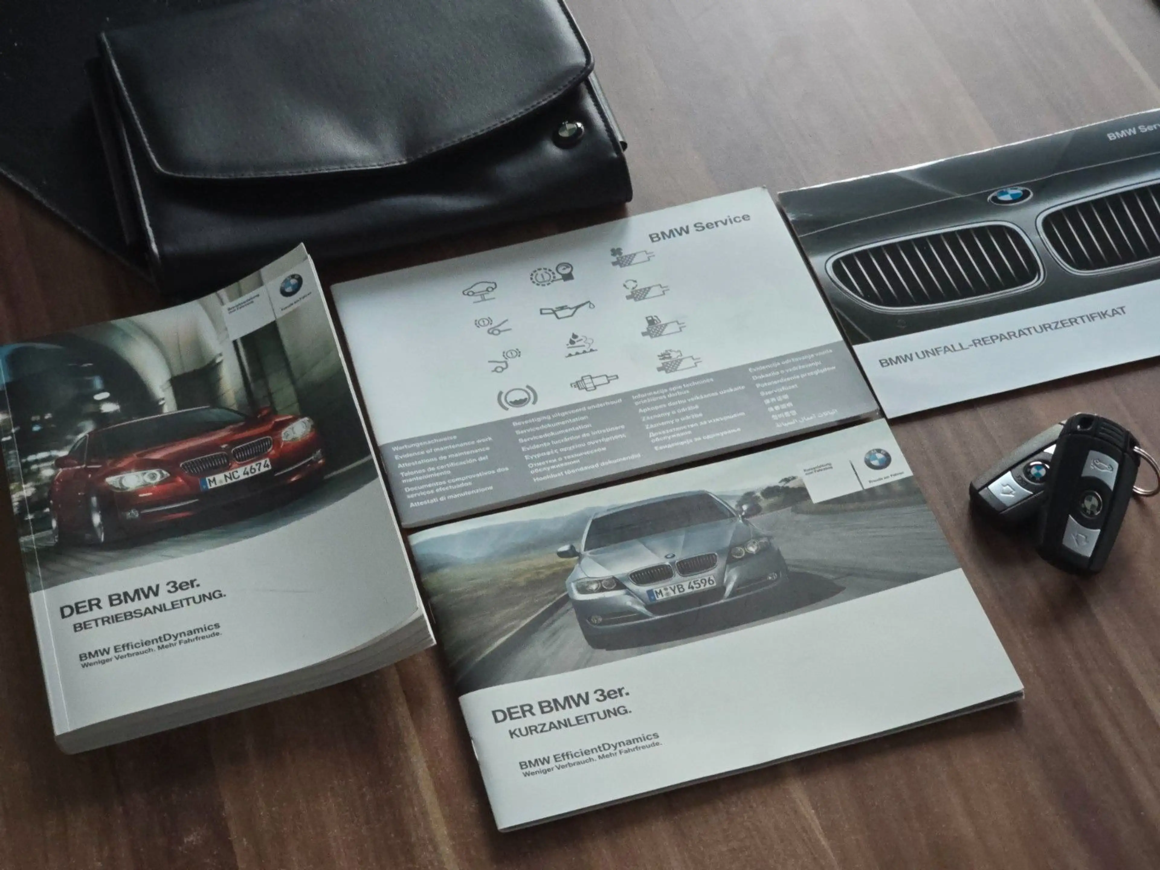 BMW 335 i Cabrio — photo 32
