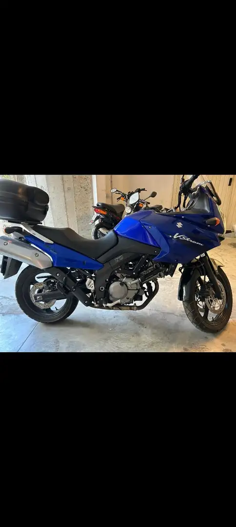 Suzuki V-Strom 650 Kék - 1