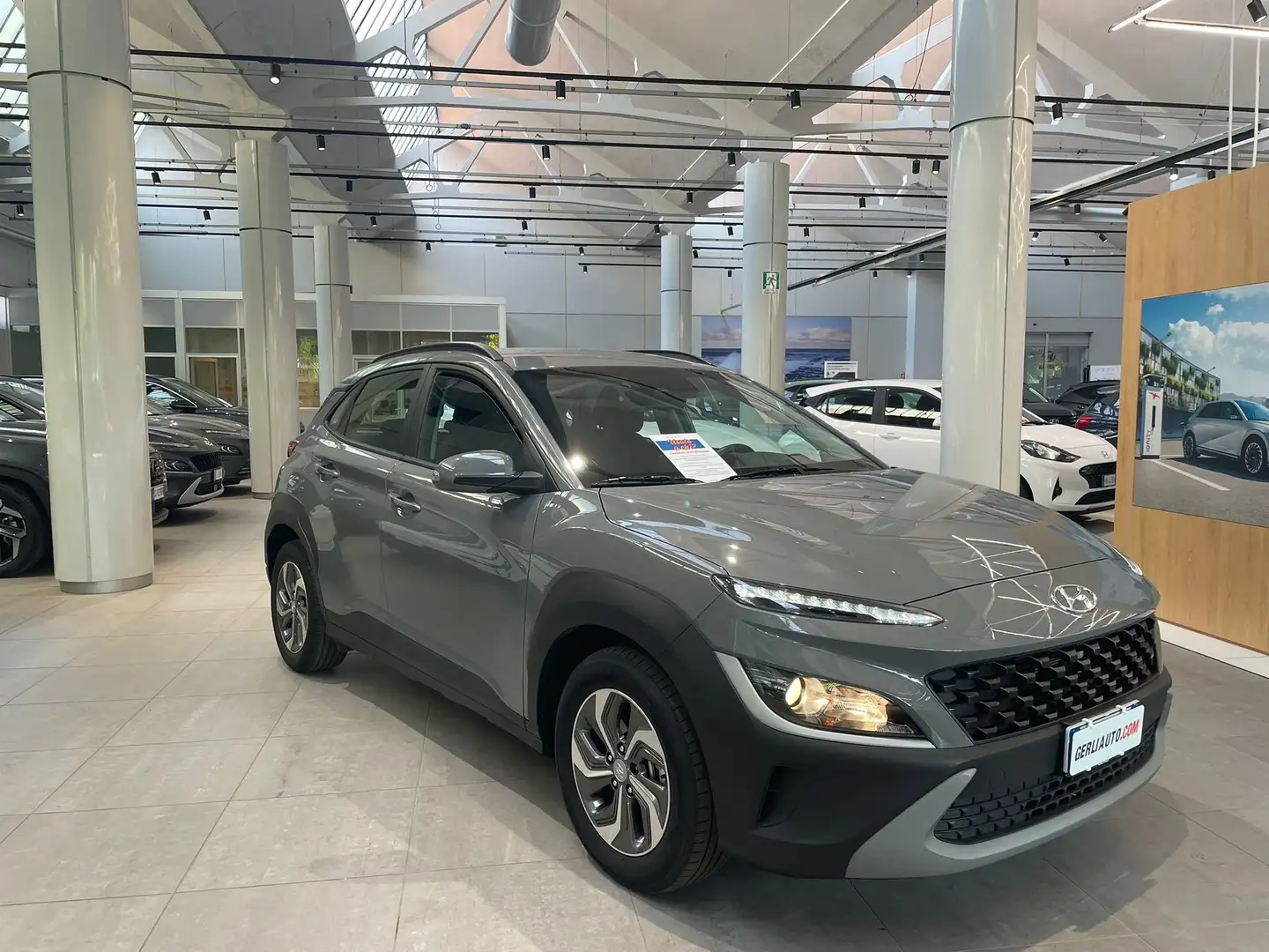 Hyundai KONA Kona 1.6 gdi hev Xtech 2wd 141cv dct / PROMO 48 Grigio - 1