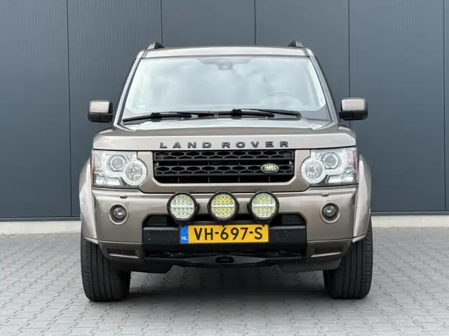 Land Rover Discovery view 7