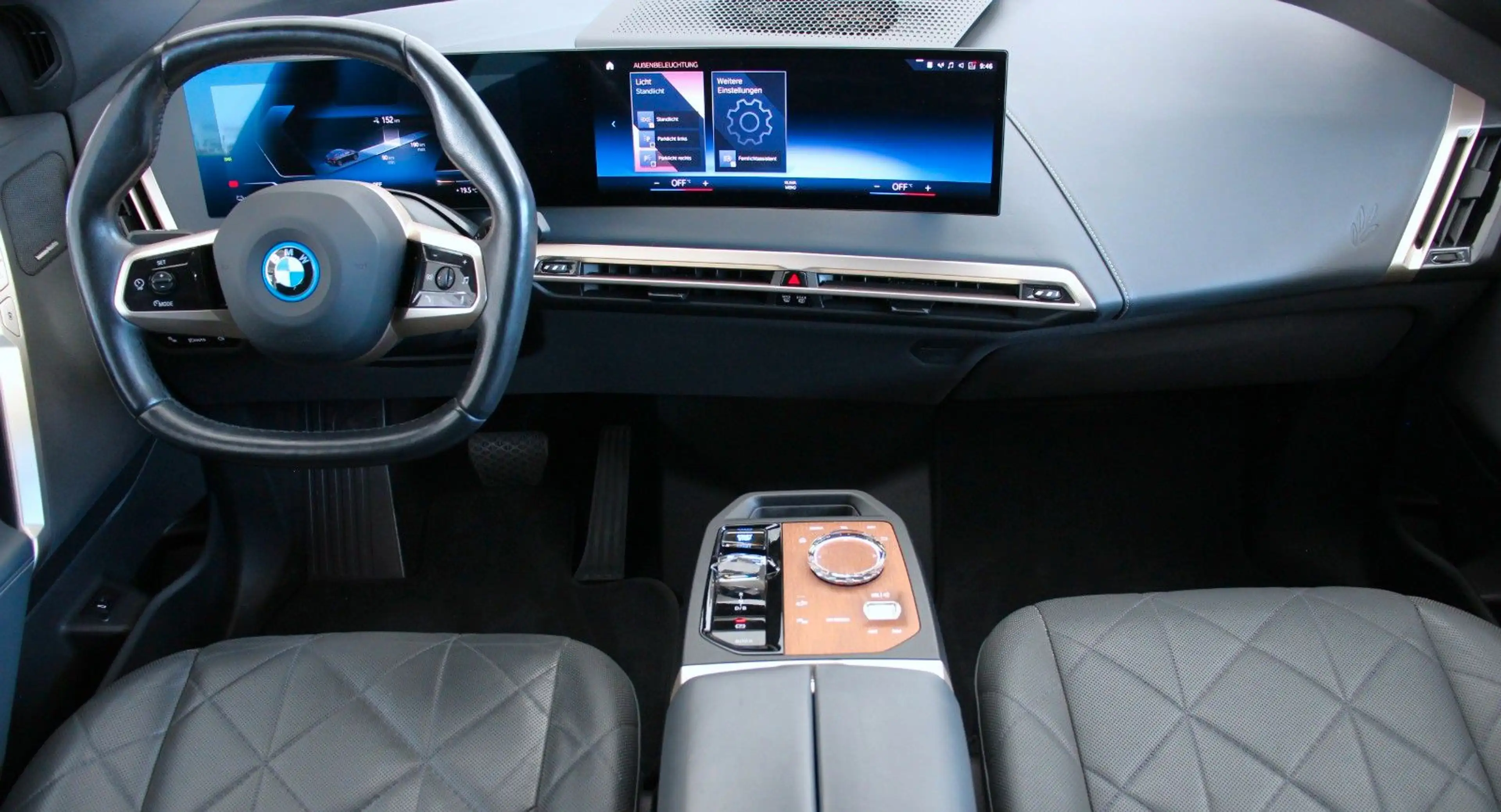 BMW iX xDrive40 Sport (I20) *Laser*AHK*Sky Lounge — photo 10