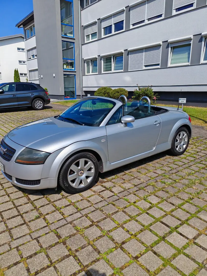 Audi TT Roadster 1.8 T Cabrio - 1