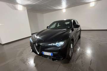 Stelvio 2.2 TD 210cv Super Q4 AT8