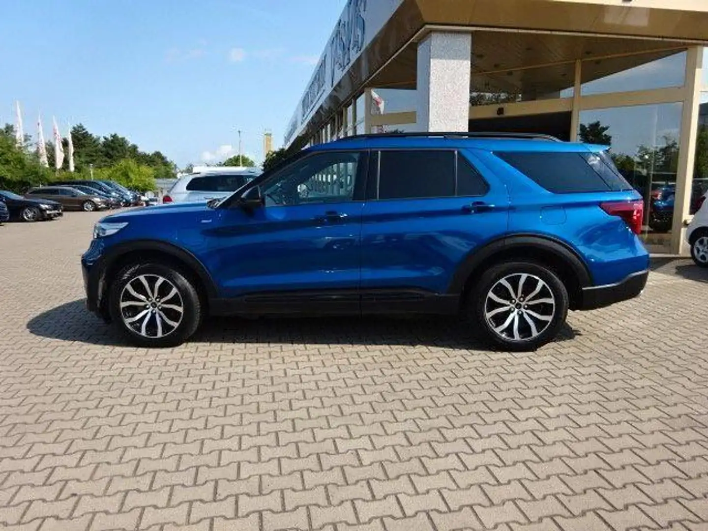 Ford Explorer Hybrid 3.0L 4WD ST Azul - 2