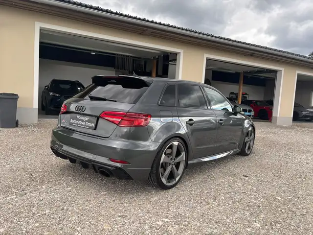 Audi RS3 view 6