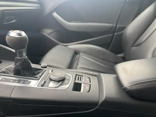 Audi RS3 view 15