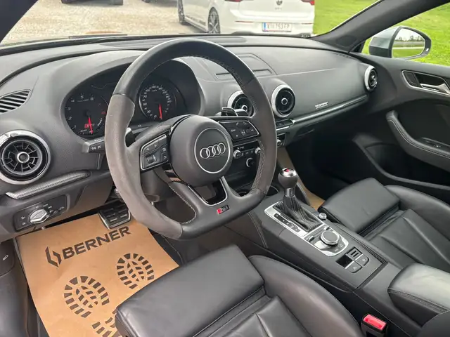 Audi RS3 view 7
