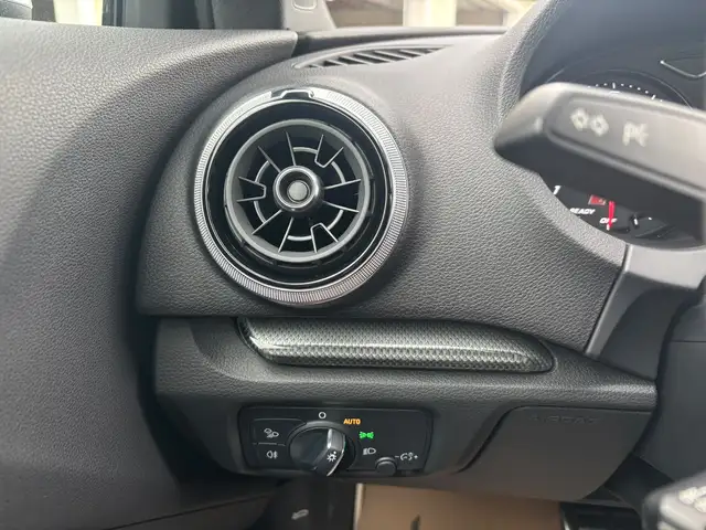 Audi RS3 view 11