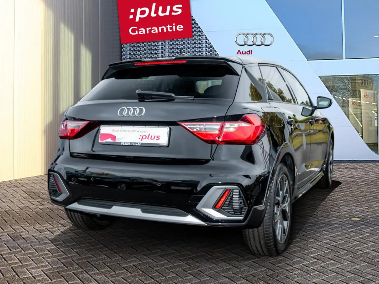 Audi A1 allstreet 35 TFSI S tronic /Leder/ACC/CarPlay Zwart - 2