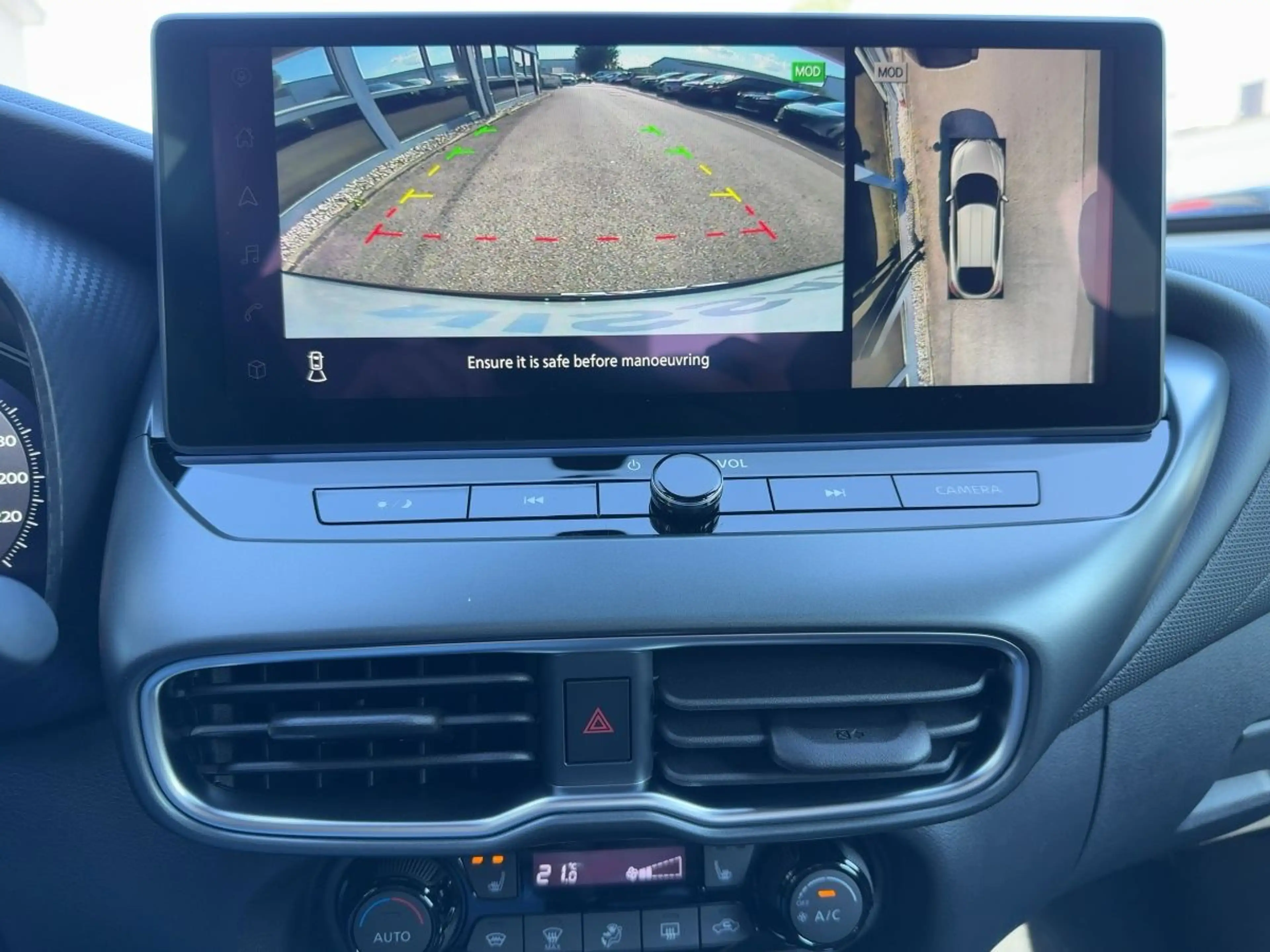 Nissan Juke 1.0 DIG-T N-Connecta LED|SHZ|LHZ|Kam — photo 11