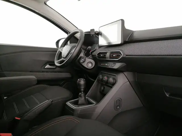 Dacia Sandero view 7
