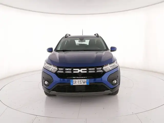 Dacia Sandero view 5