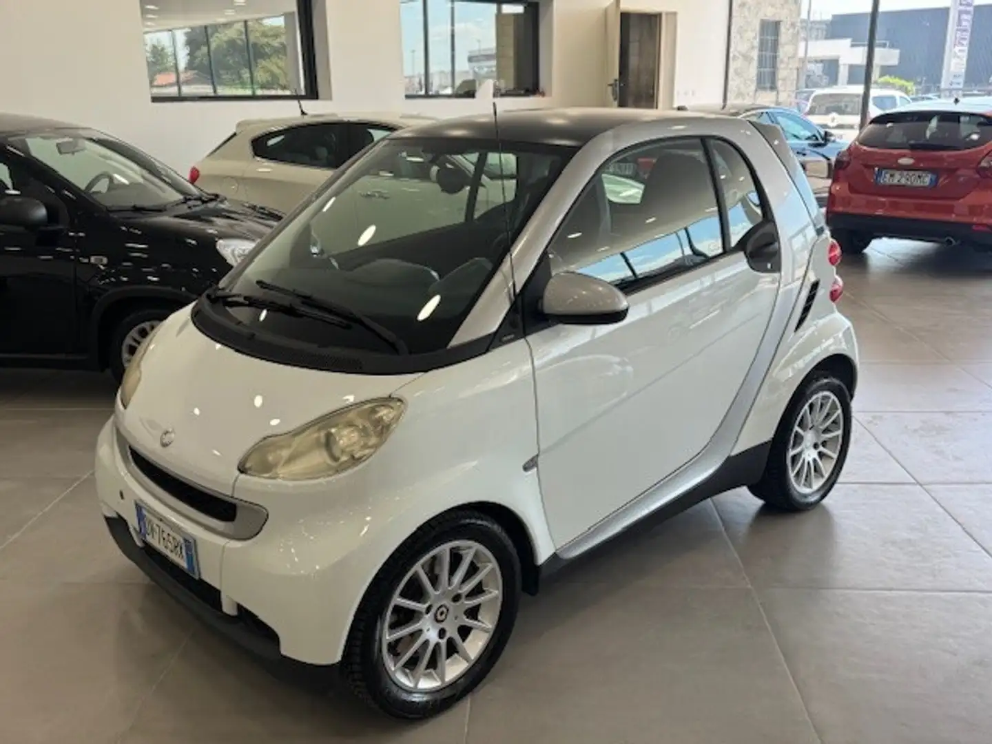 smart forTwo 1000 52 kW coupé passion Bianco - 1