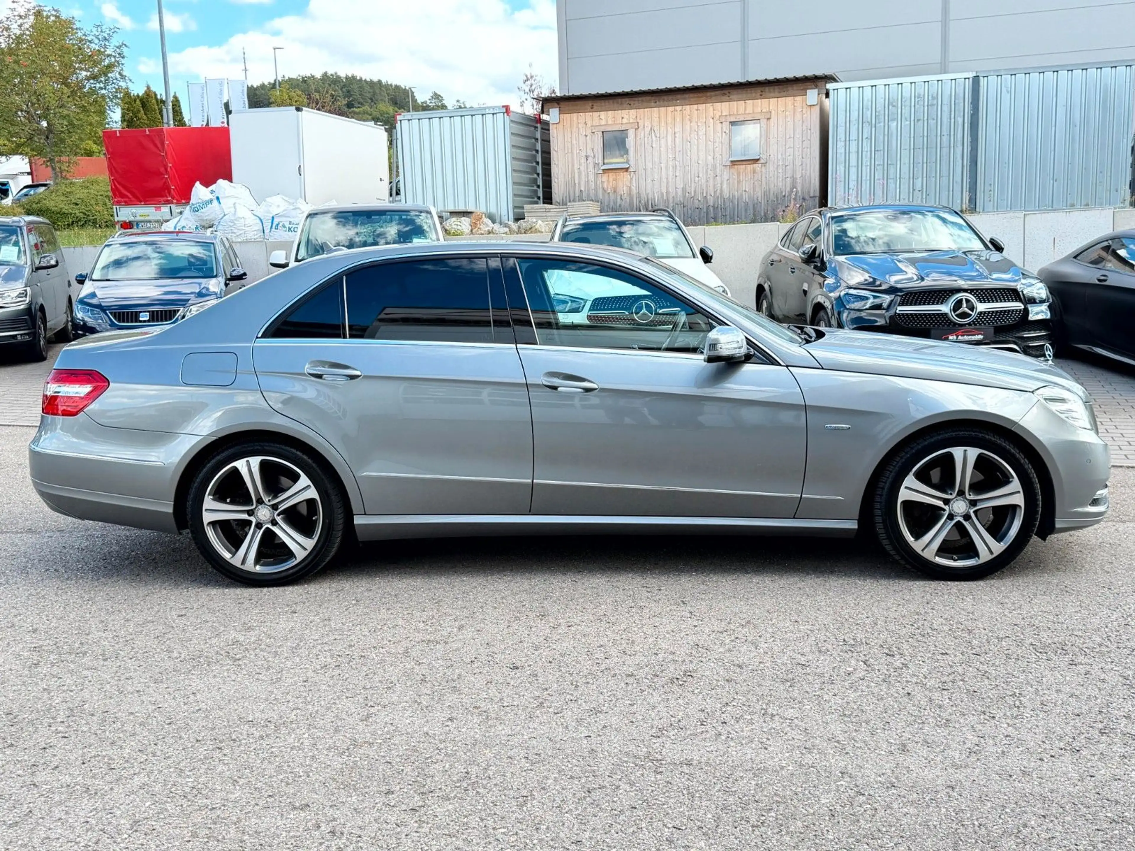 Mercedes-Benz E 250 CGI Automatik Elegance Limousine Navi_Xeno — photo 4